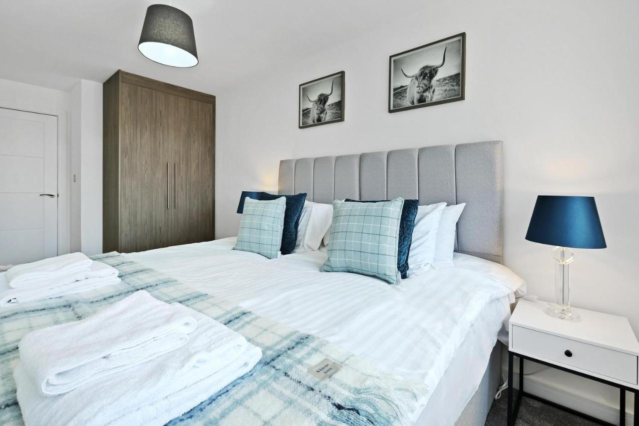 St Martins 2 Bedroom Apartments In Ruislip By 360 Stays Buitenkant foto