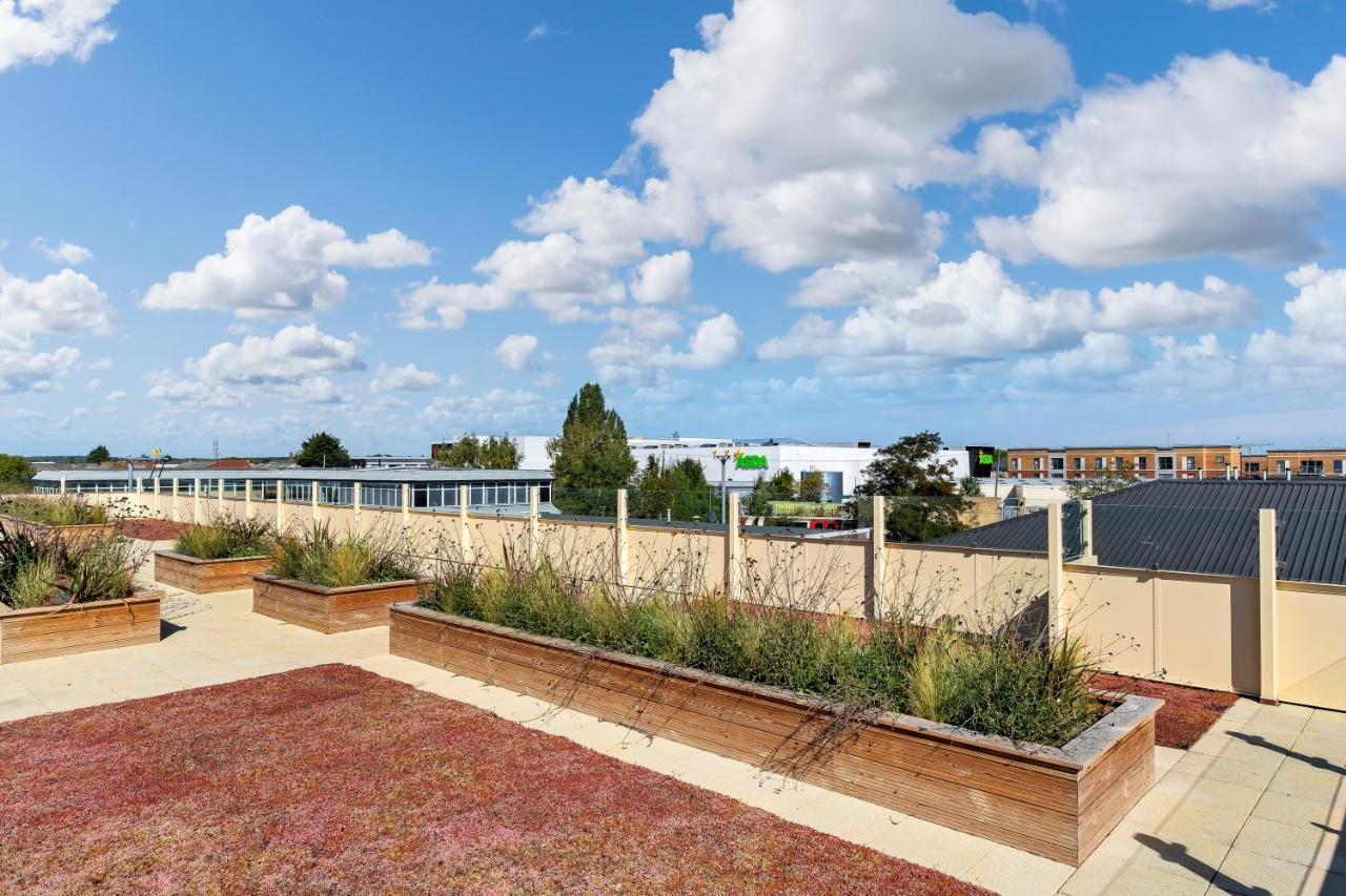 St Martins 2 Bedroom Apartments In Ruislip By 360 Stays Buitenkant foto