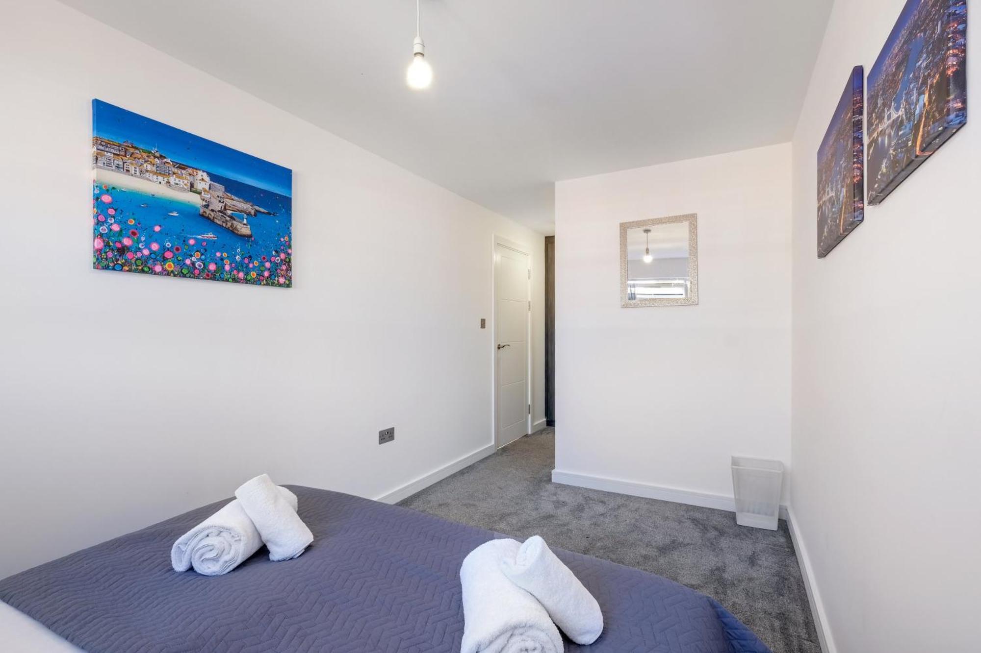 St Martins 2 Bedroom Apartments In Ruislip By 360 Stays Buitenkant foto